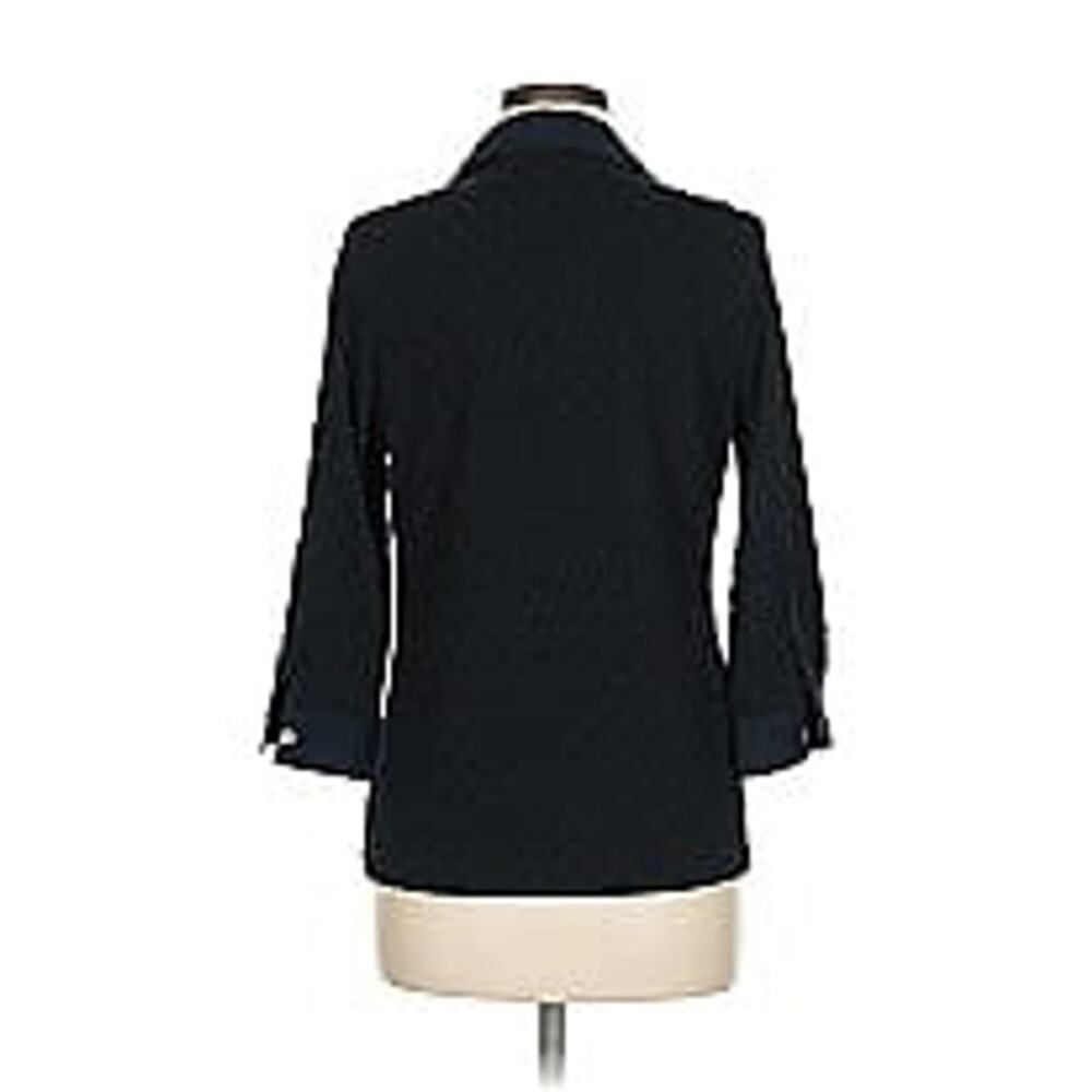 Chico's Size Med (1) 3/4 sleeve blouse